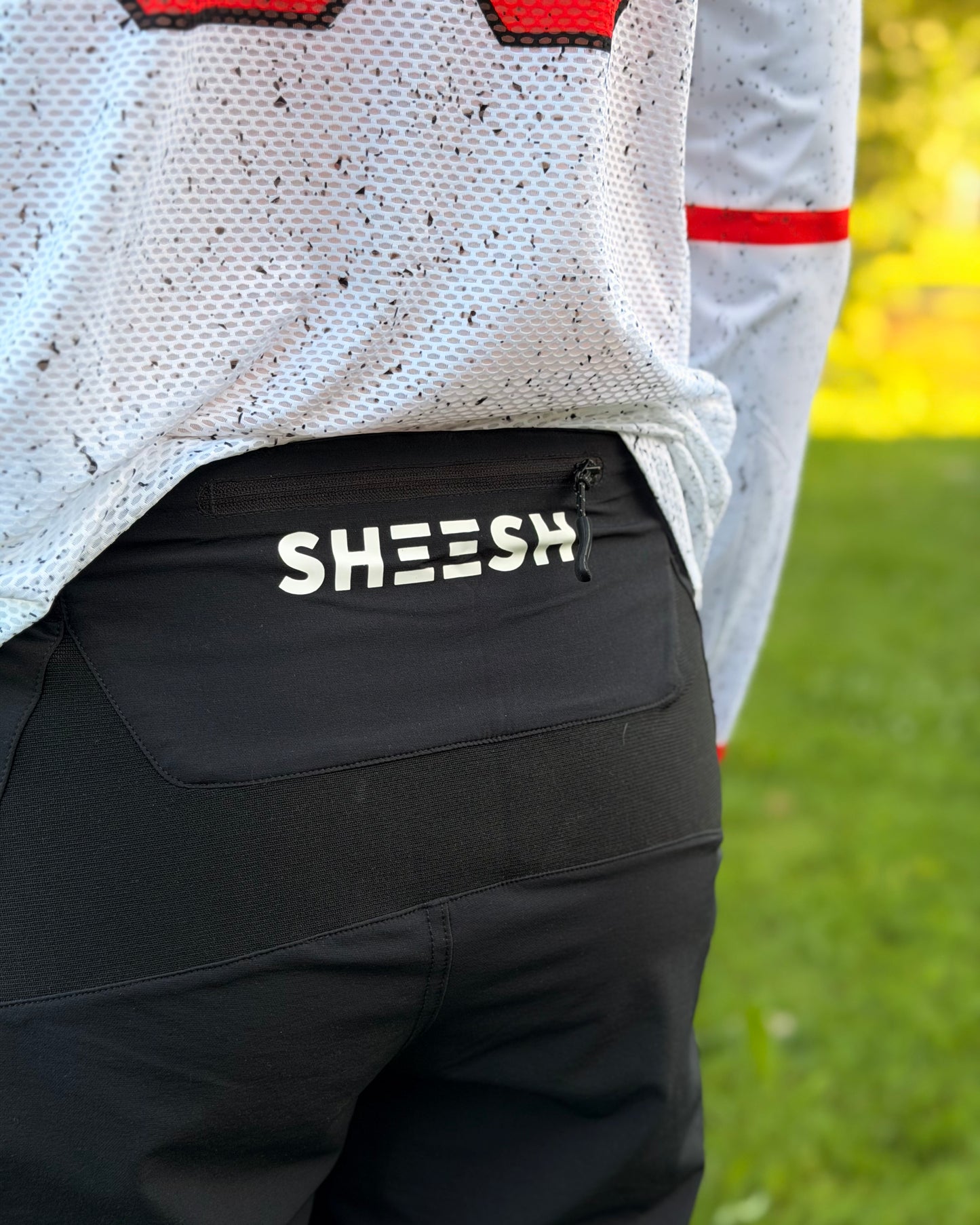 SHEESH 80's Partylaps Shorts Blackbeauty