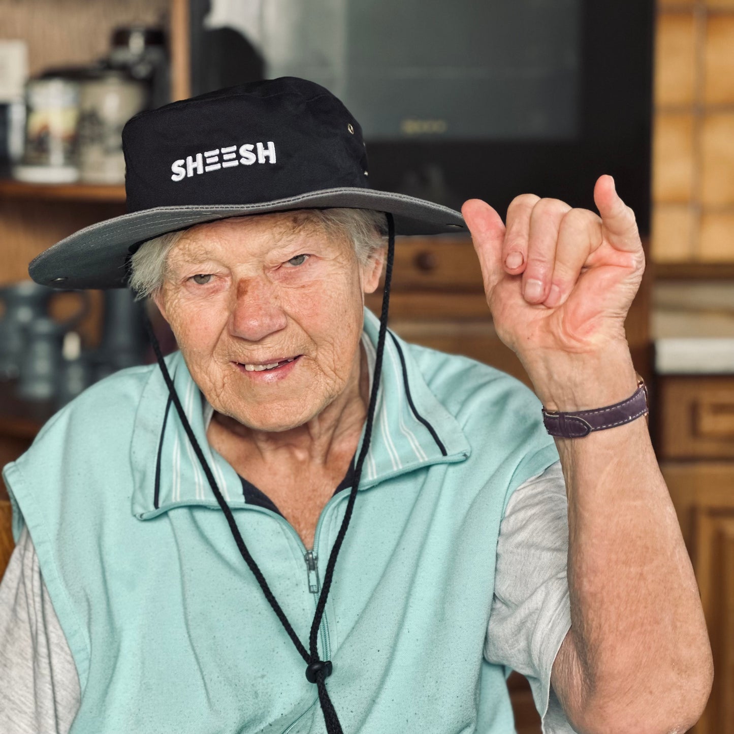 SHEESH Hat Blackbeauty