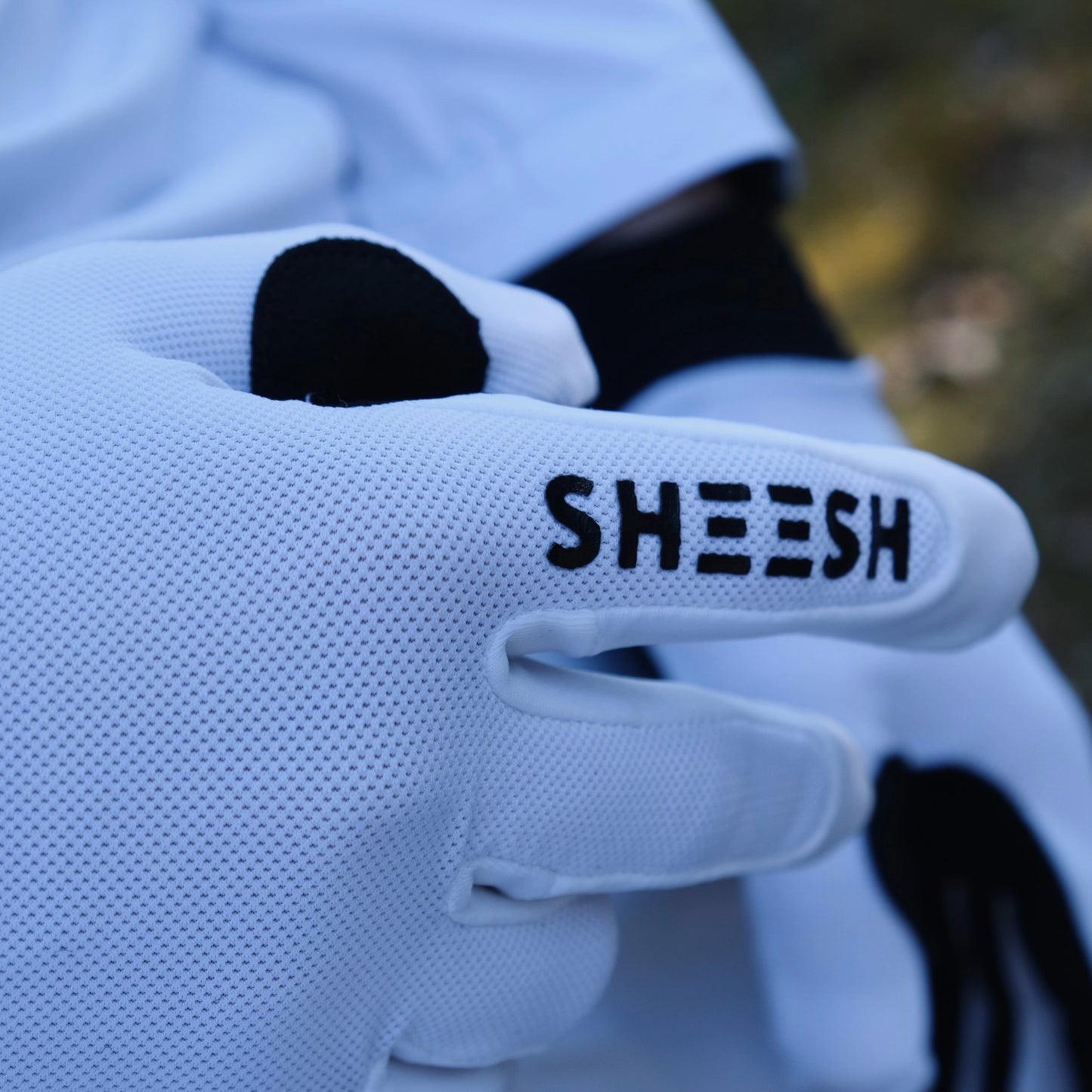 SHEESH 80's Partylaps Gloves Powderwhite